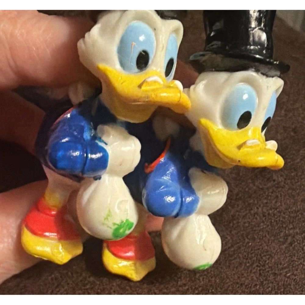 Vintage Rare 1991 Walt Disney Ducktales Scrooge McDuck  Lot Of 2 Toy Figures 90s